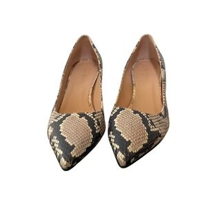 Stuart Weitzman Snakeskin Pointed Toe Pumps Heels Women's Size 8.5 Classic
